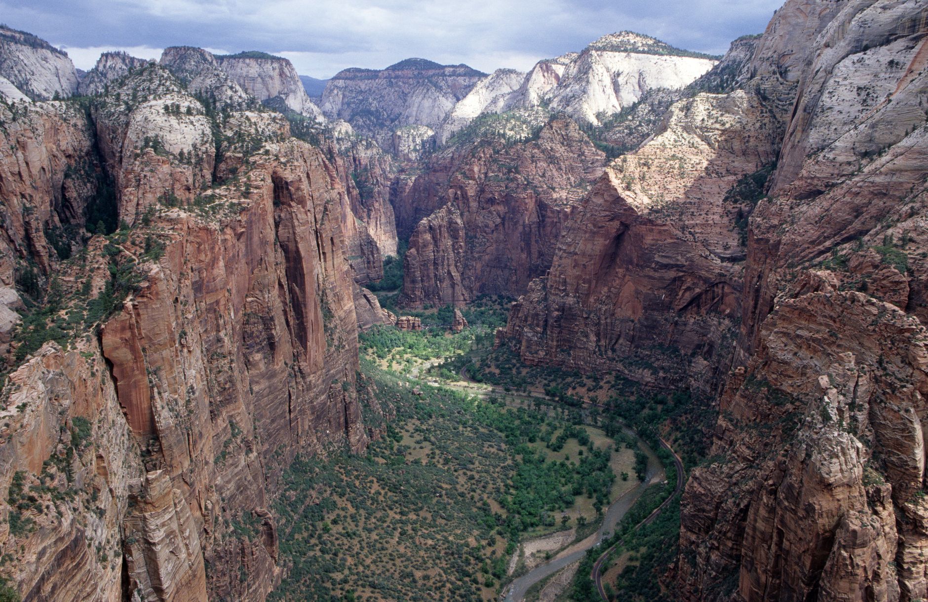 Zion Sunrise Photography: Best Spots + Tips - Zion's Tiny Getaway